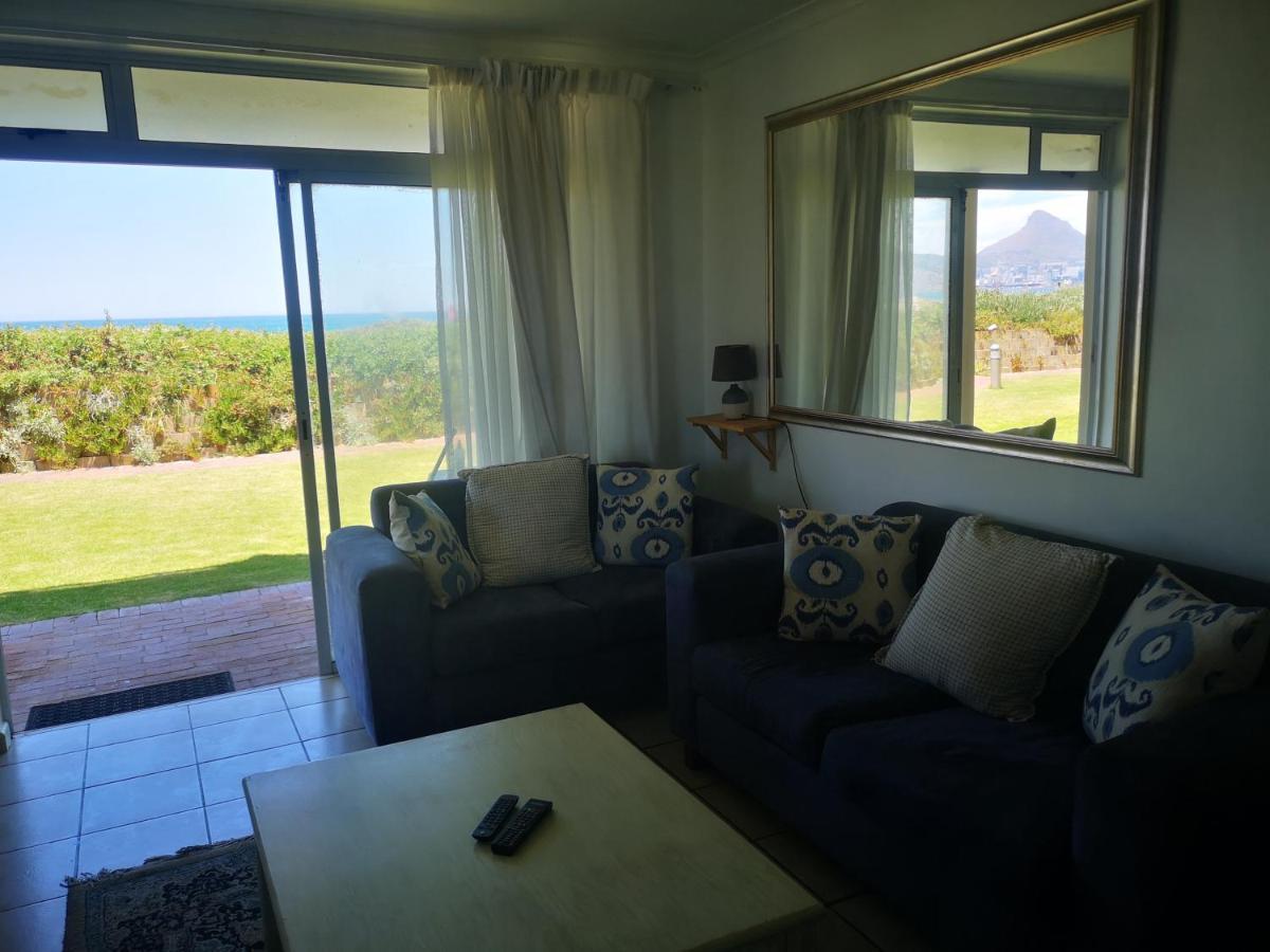 Cape Town Family Beachfront Apartment Leisure Bay Dış mekan fotoğraf