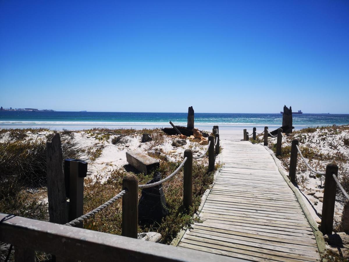 Cape Town Family Beachfront Apartment Leisure Bay Dış mekan fotoğraf